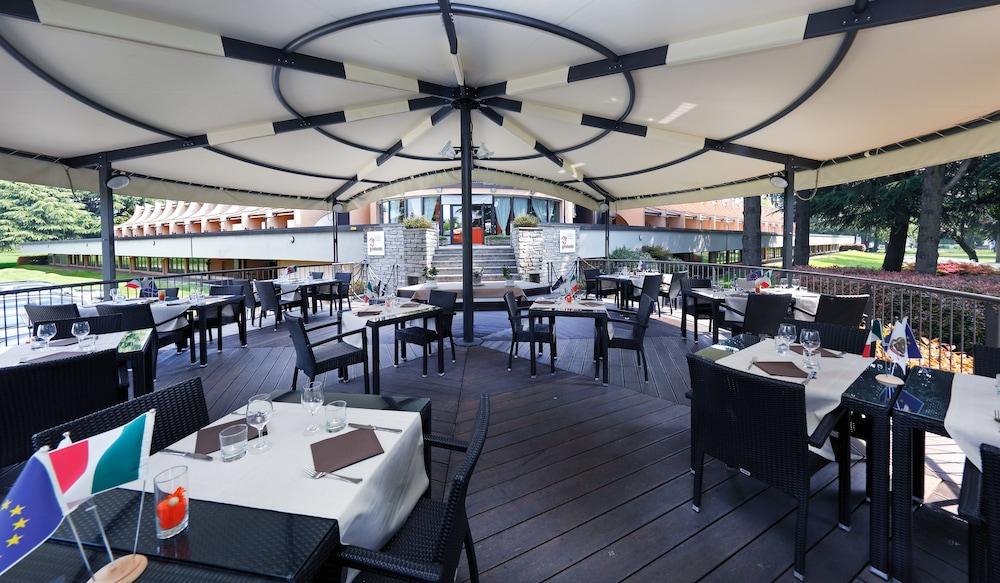 Hotel Pineta بوستو أرسيزيو المظهر الخارجي الصورة